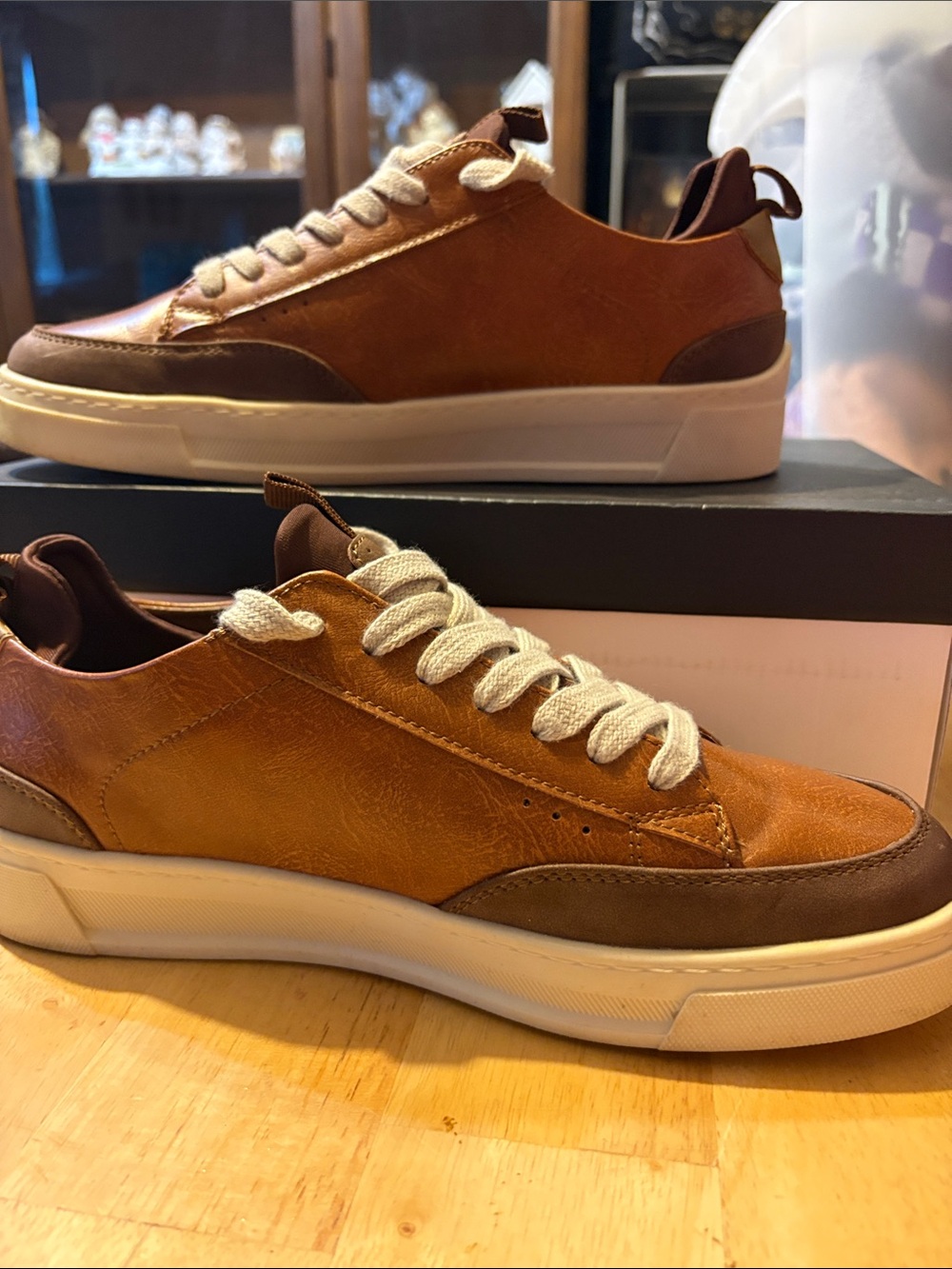 Boys Brown Leather Low-Top Sneakers with Cream Laces